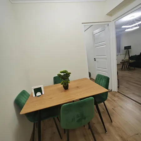 Central Greatforest Apartman Debrecen Exterior foto