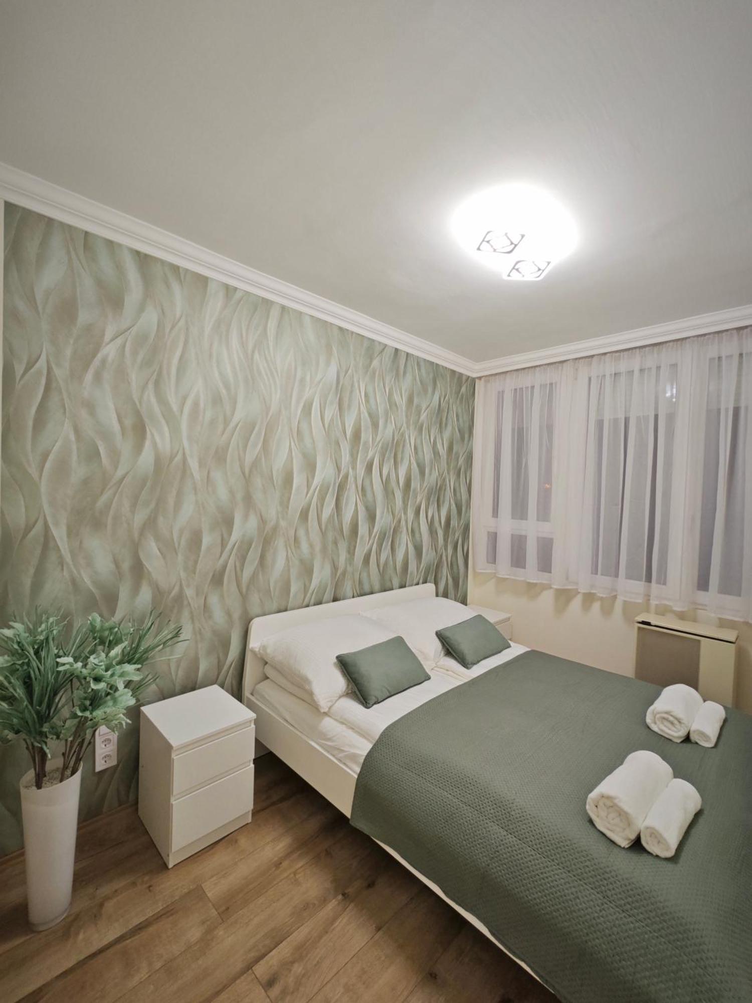 Greatforest Apartment *
